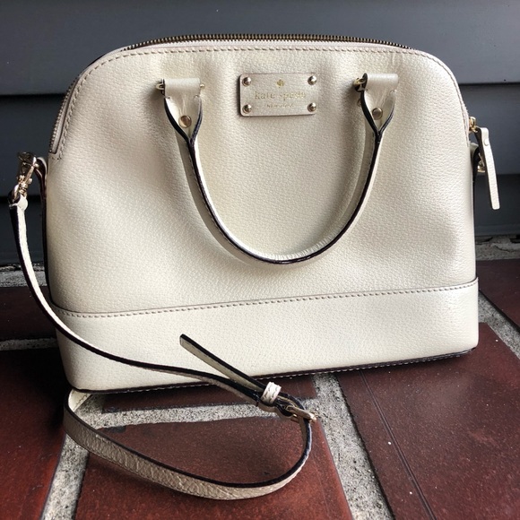 kate spade Handbags - HP White Kate spade purse